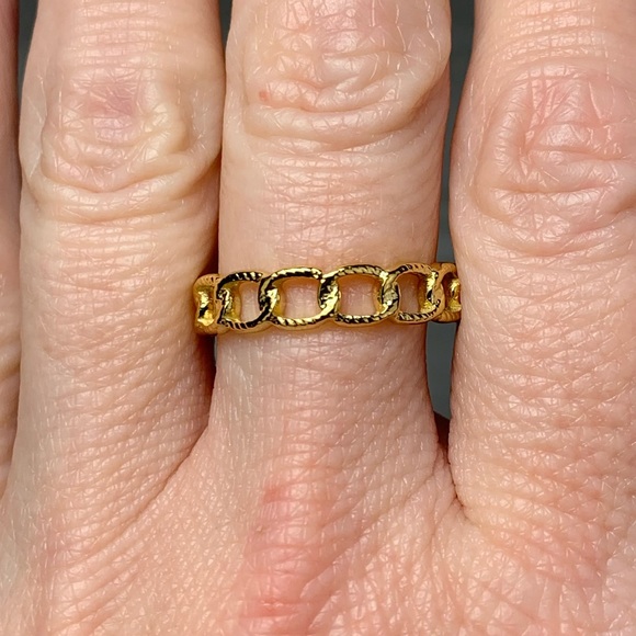 18K Gold Plated Titanium Steel Chain Link Ring - Picture 4 of 4